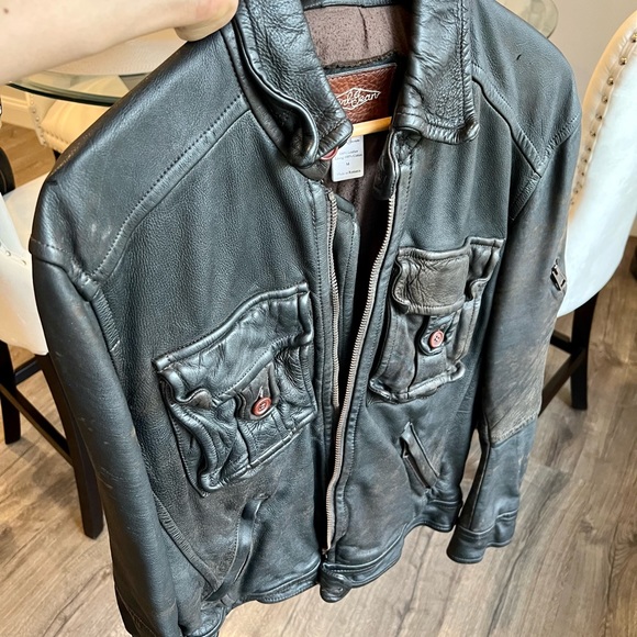 Beautiful genuine letter jacket pre owner size M - Picture 4 of 5